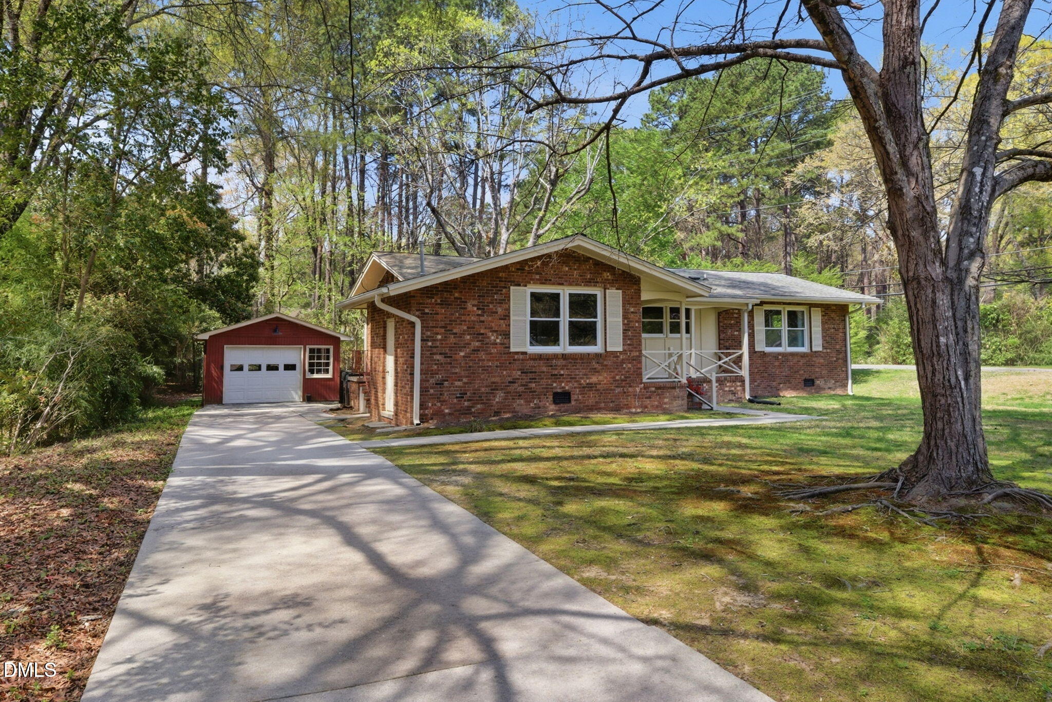 600 Tinkerbell Road Chapel Hill, NC 27517 - Photo 2 of 41 Long Driveway and Garage