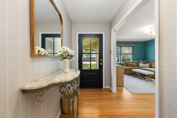 $485,000 | 600 Tinkerbell Road, Chapel Hill, NC 27517
