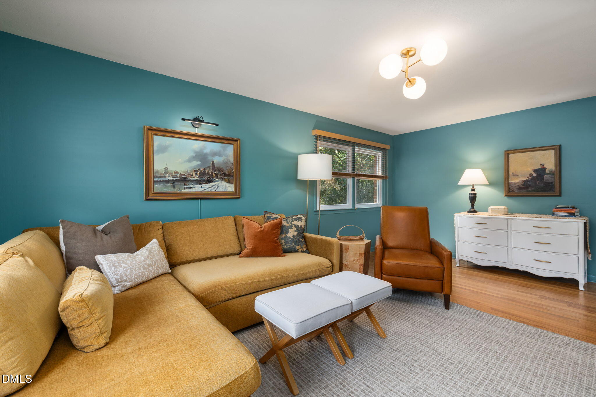 600 Tinkerbell Road Chapel Hill, NC 27517 - Photo 8 of 41 Living Room