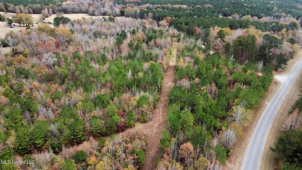 $45,000 | 8 County Road 3122, French Camp, MS 39745