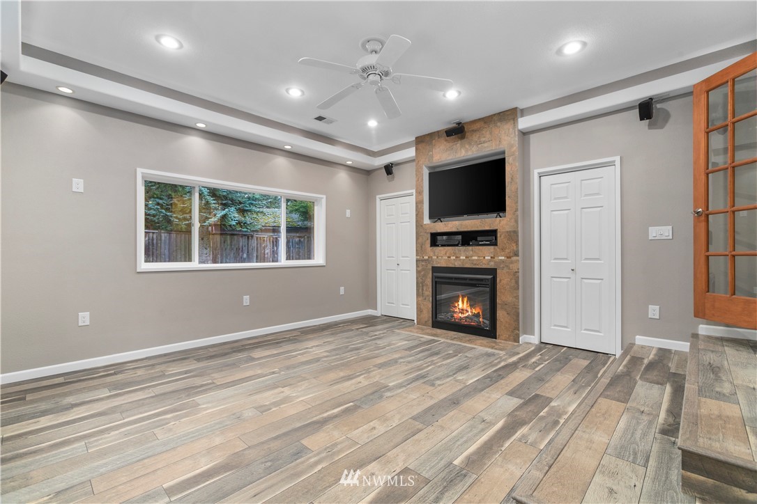 2402 236th Street Southwest Brier, WA 98036 - Photo 17 of 35 Gallery Image 17