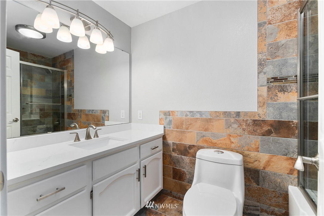 2402 236th Street Southwest Brier, WA 98036 - Photo 22 of 35 Gallery Image 22
