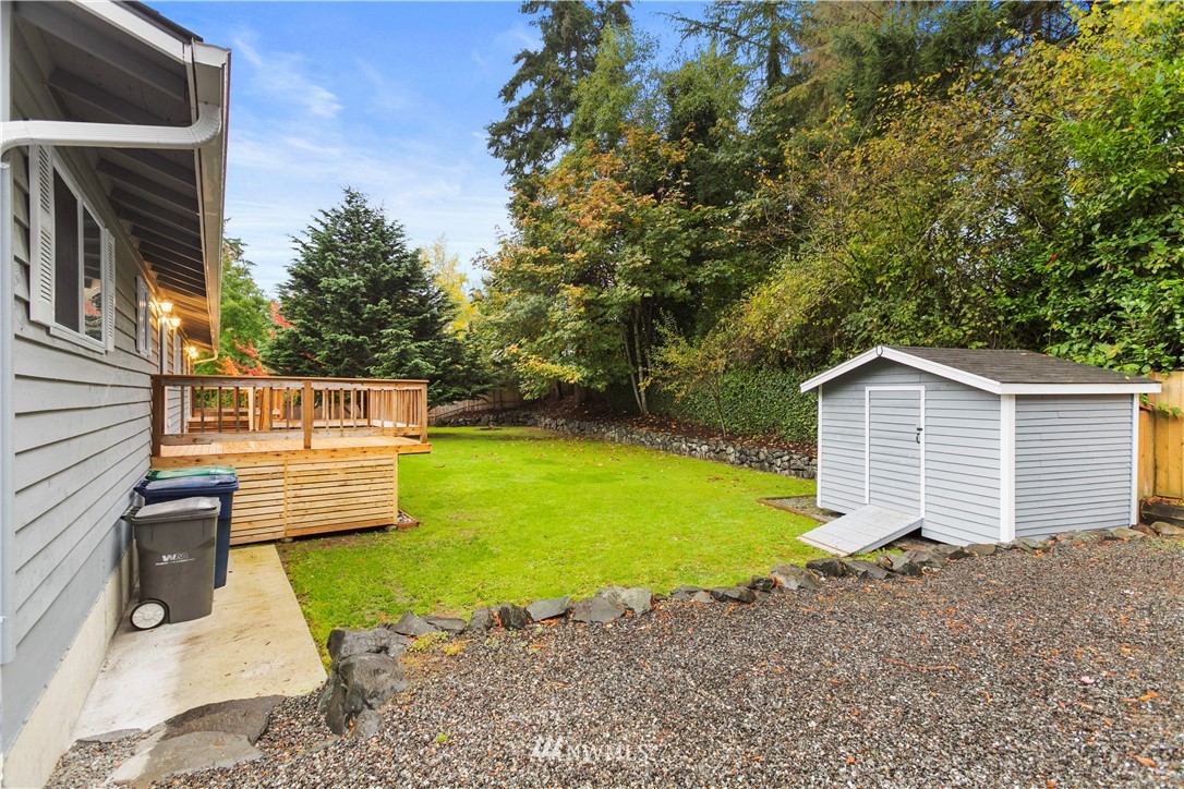 2402 236th Street Southwest Brier, WA 98036 - Photo 29 of 35 Gallery Image 29