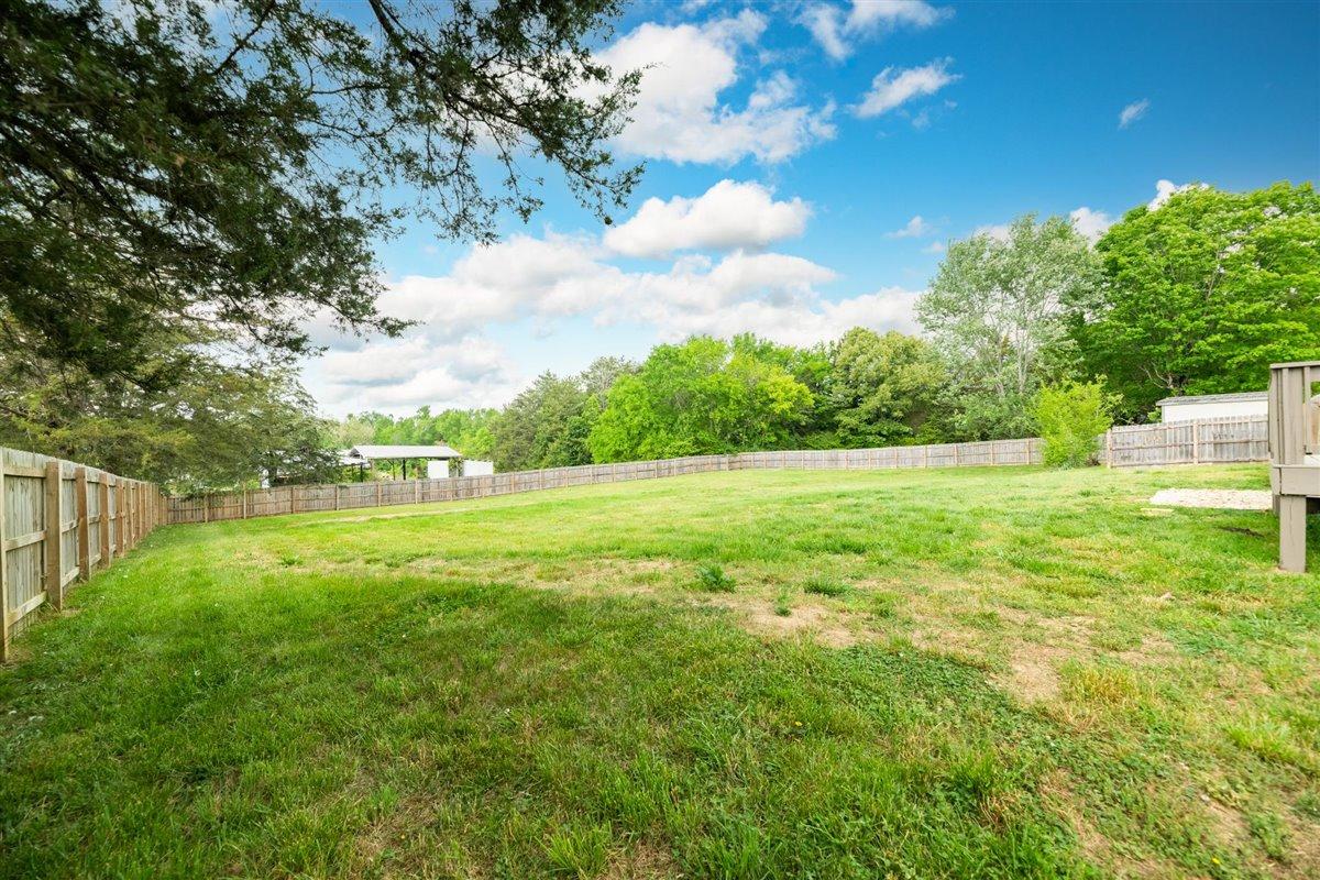 527 Ridge Road Maryville, TN 37803 - Photo 20 of 22 Huge flat backyard