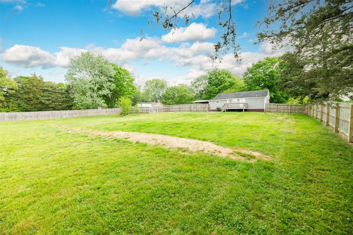 527 Ridge Road Maryville, TN 37803 - Photo 21 of 22 Huge flat backyard