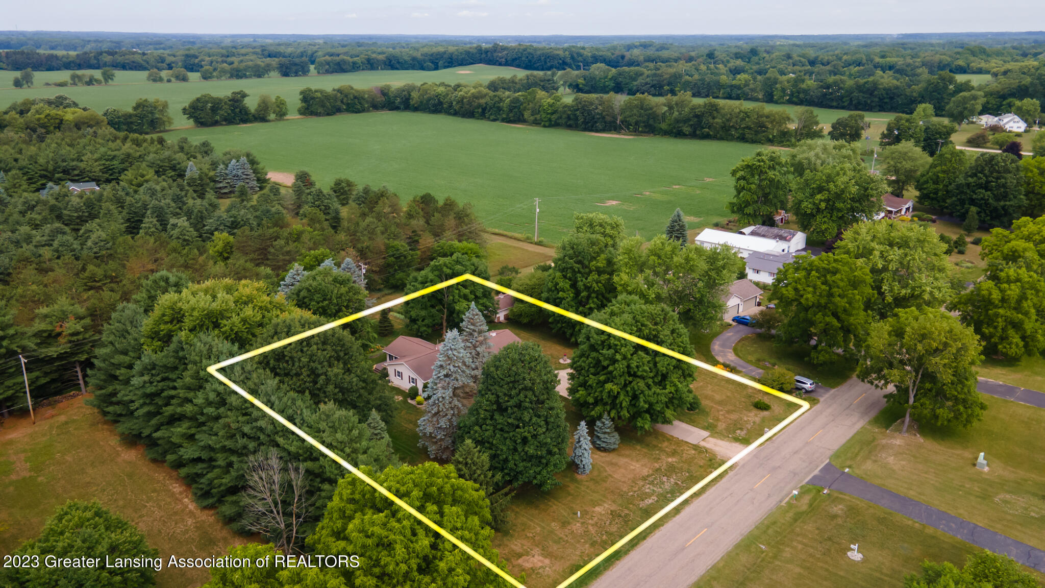 2392 South Waverly Road Eaton Rapids, MI 48827 - Photo 25 of 35 2392SWAVERLY25