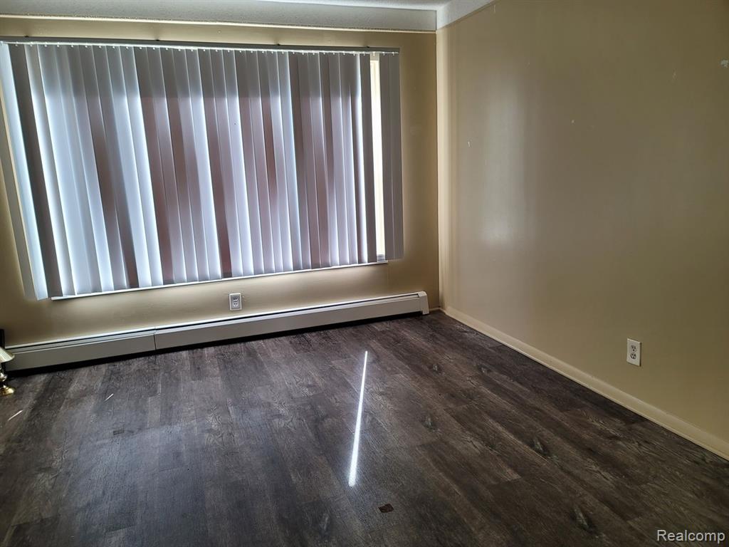 16470 East 9 Mile Road, Unit 104 Eastpointe, MI 48021 - Photo 14 of 14