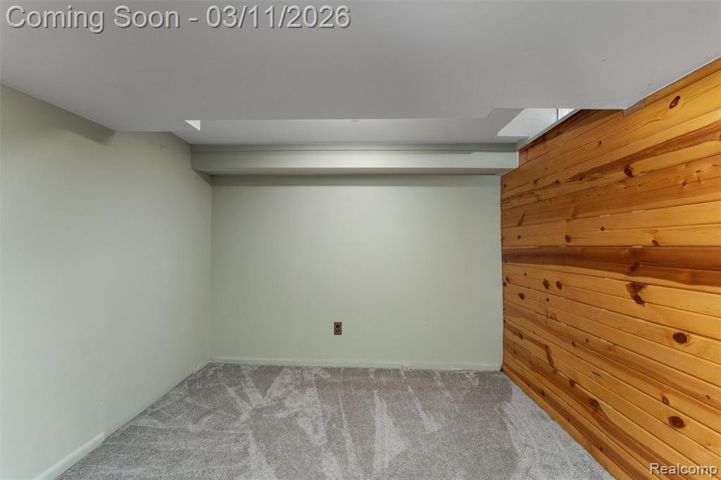 32161 West 12 Mile Road Farmington Hills, MI 48334 - Photo 15 of 17
