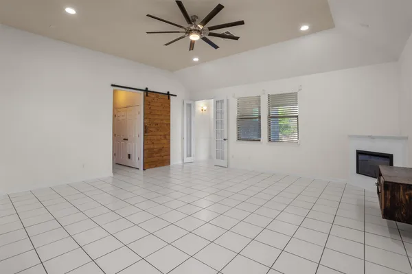 $2,100 | 2709 Coral Valley Drive, Leander, TX 78641