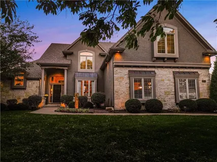 $1,525,000 | 13816 Horton Drive, Overland Park, KS 66223