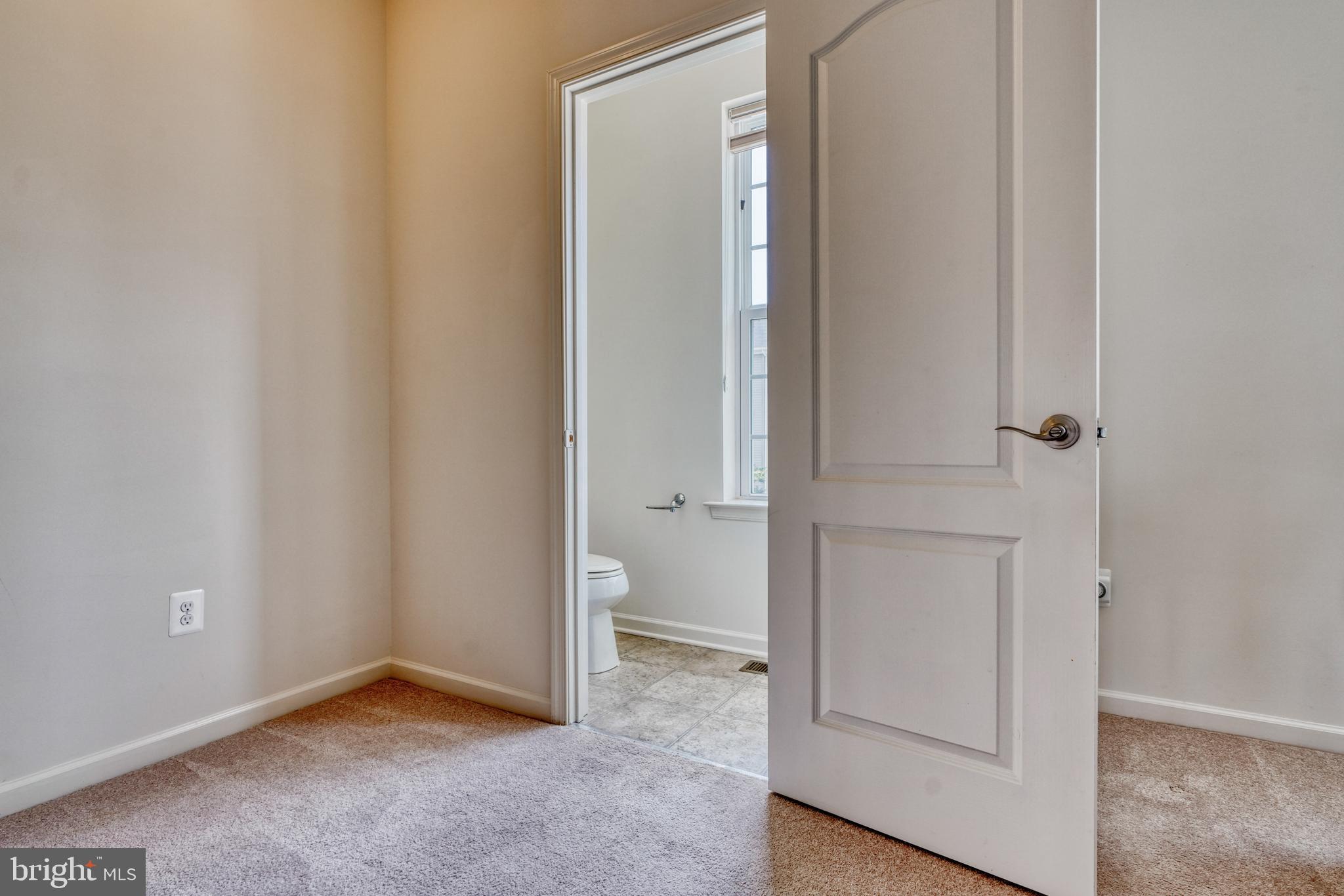 6222 McKay Circle Rosedale, MD 21237 - Photo 27 of 48 Main Level Half Bath