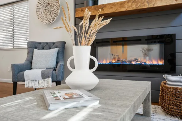 $915,000 | 16 Winestone Court, Napa, CA 94558