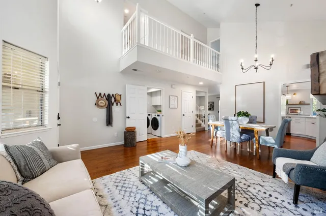 $915,000 | 16 Winestone Court, Napa, CA 94558