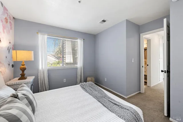 $915,000 | 16 Winestone Court, Napa, CA 94558