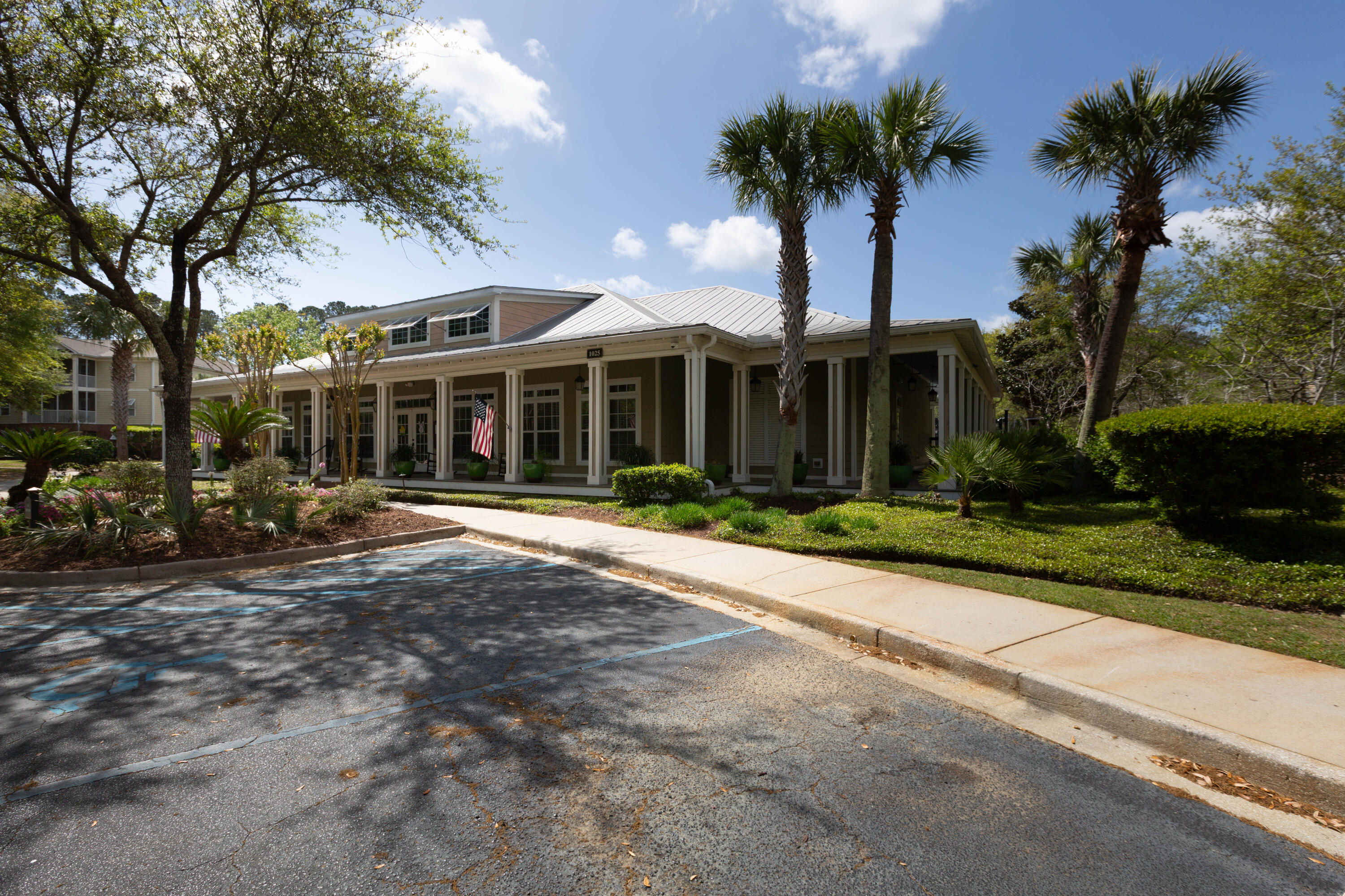 1307 Basildon Road Mount Pleasant, SC 29466 - Photo 38 of 50 1307 Basildon Rd_Brett Martin Photograph