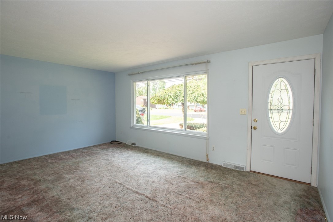 5875 Lear Nagle Road North Ridgeville, OH 44039 - Photo 6 of 34