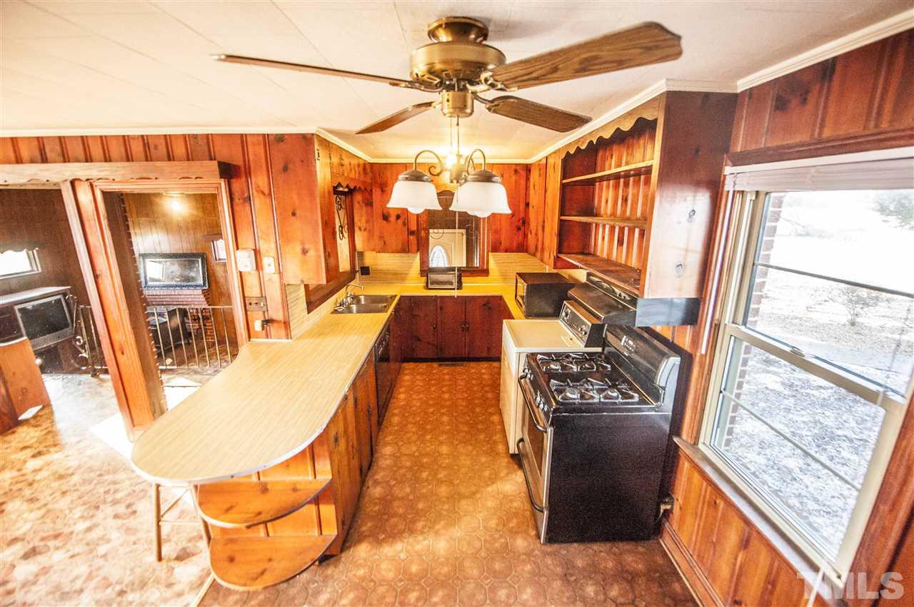 875 Lucy Garrett Road Roxboro, NC 27574 - Photo 5 of 25