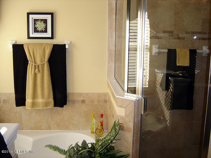 1583 Falkland Road East Jacksonville, FL 32221 - Photo 5 of 33 2260Edgewater_GlenEagle_BR2_FB