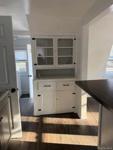 $1,800 | 49 South Lawn Avenue, Unit BACK HOUSE, Elmsford, NY 10523