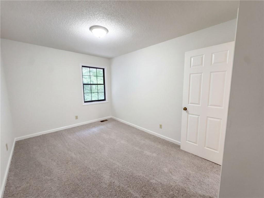 5997 WinterGreen Road Northwest Norcross, GA 30093 - Photo 11 of 44 Gallery Image 11