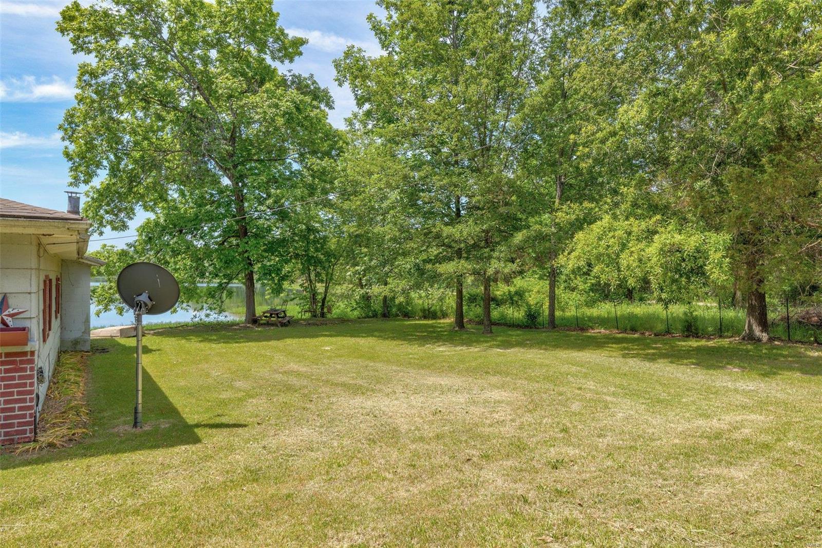 10239 Pine Drive Bismarck, MO 63624 - Photo 12 of 45
