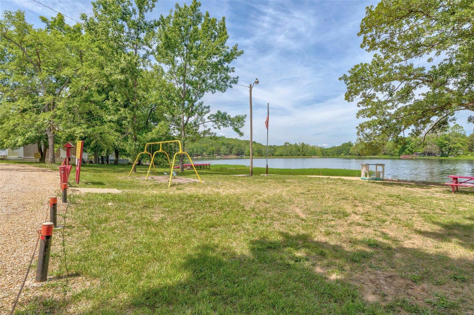 10239 Pine Drive Bismarck, MO 63624 - Photo 44 of 45