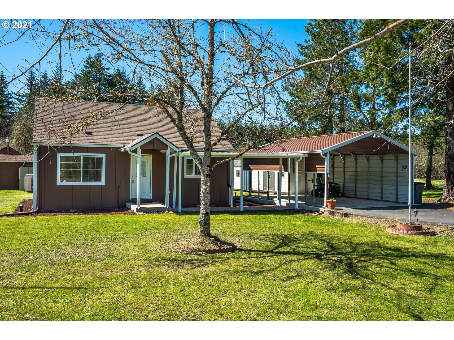 9345 Grand Ronde Road Grand Ronde, OR 97347 - Photo 3 of 32