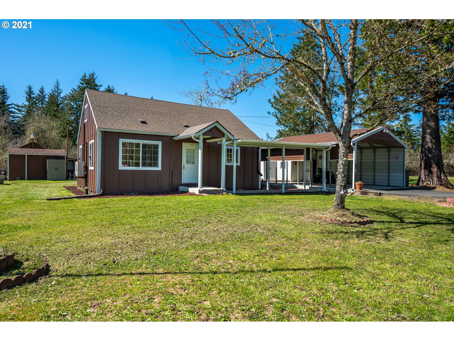 9345 Grand Ronde Road Grand Ronde, OR 97347 - Photo 6 of 32