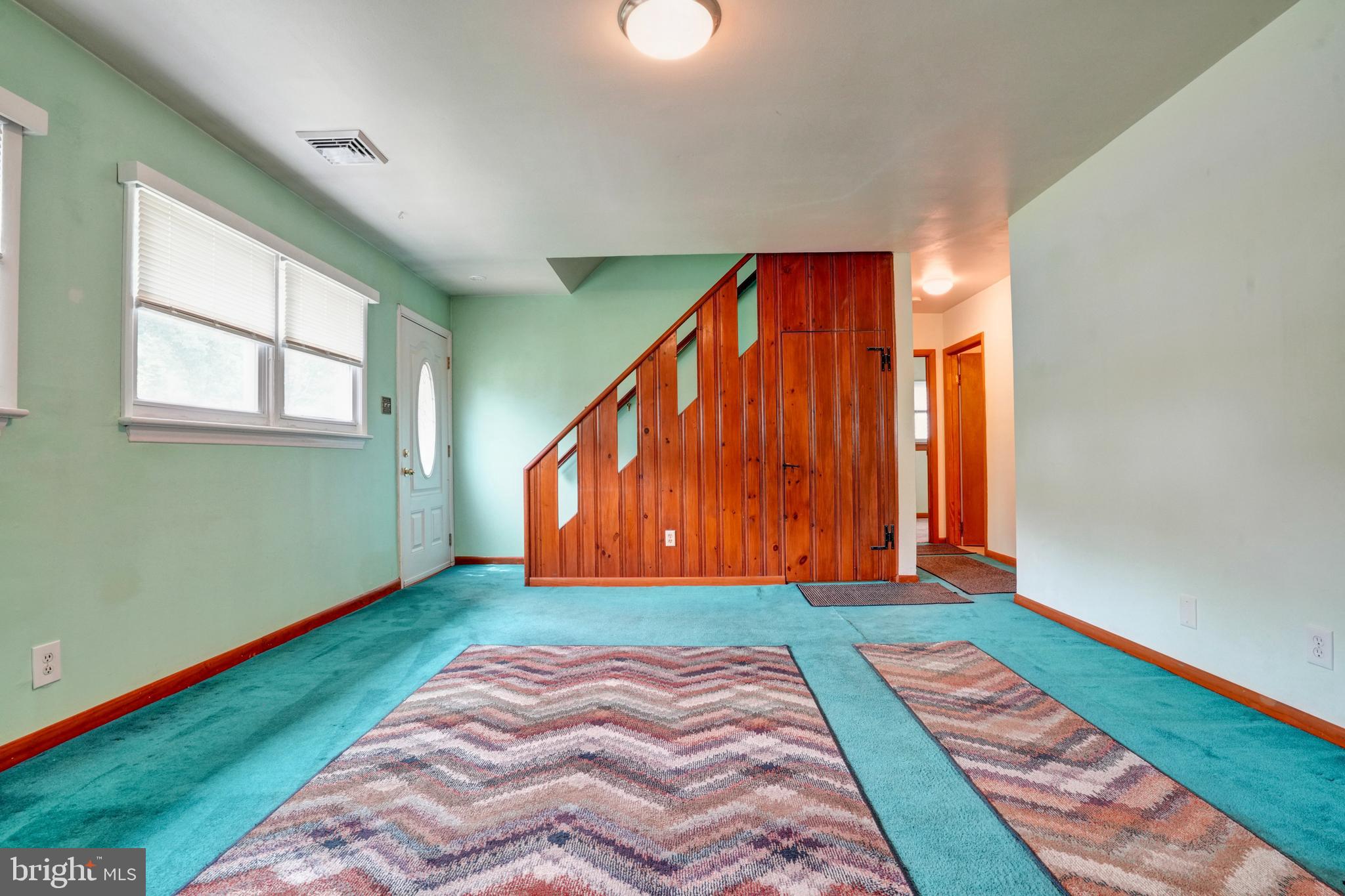 2407 Secane Road Secane, PA 19018 - Photo 23 of 47