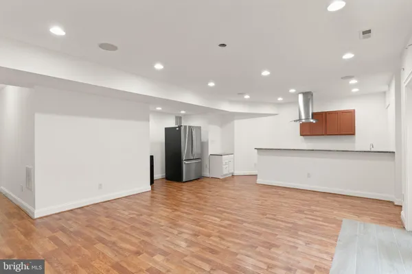 $2,400 | 16127 Hinman Place, Haymarket, VA 20169