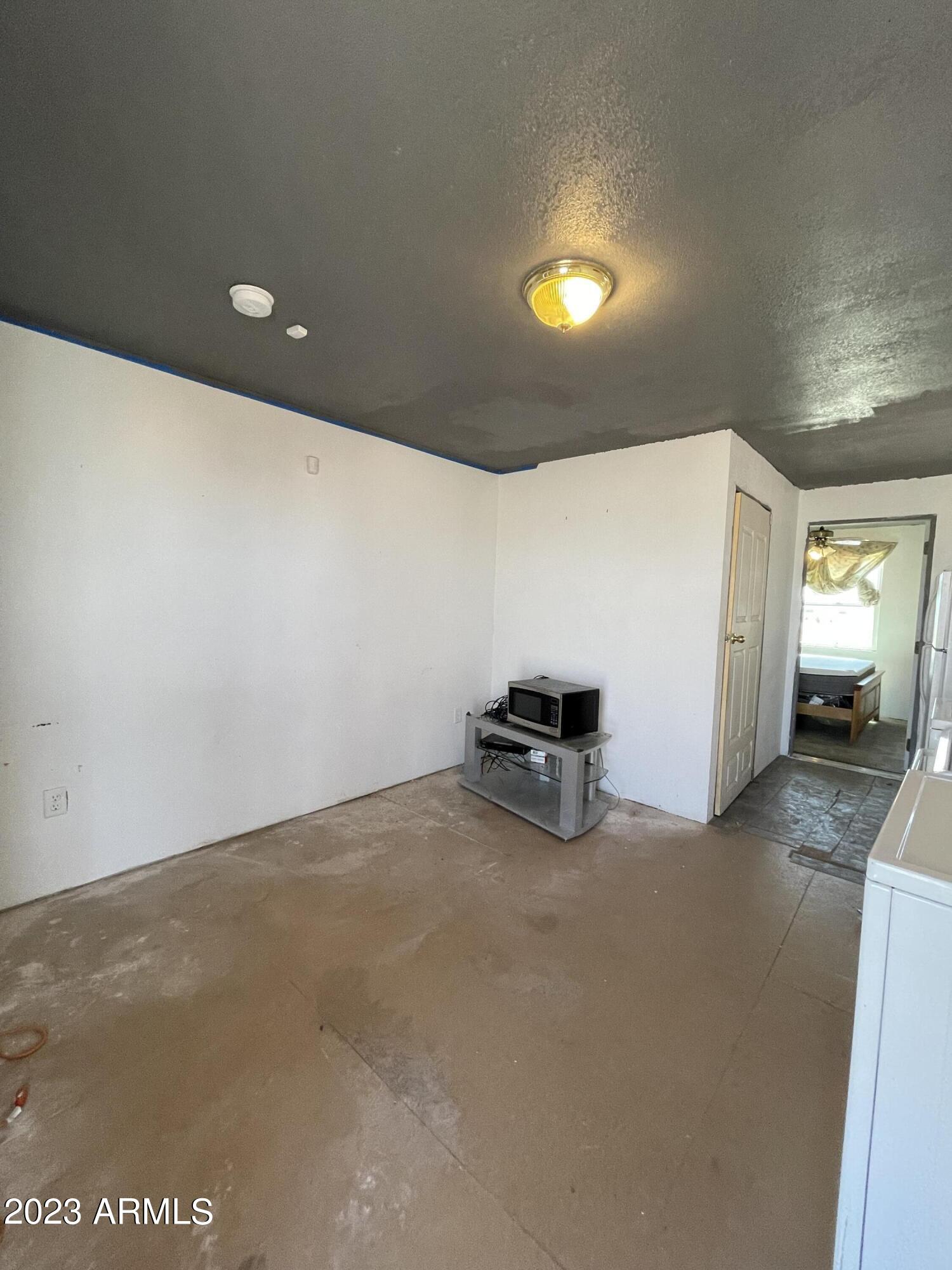 1001 East Mazatlan Street Douglas, AZ 85607 - Photo 15 of 28 a view of a livingroom with furniture