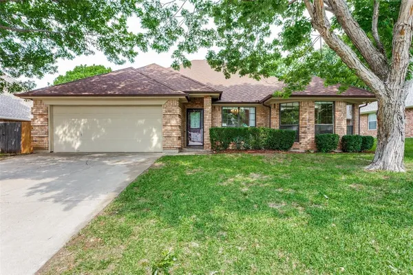 $312,900 | 1213 Downwood Drive, Burleson, TX 76028