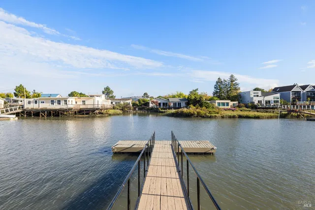 $2,725,000 | 202 Riviera Circle, Larkspur, CA 94939