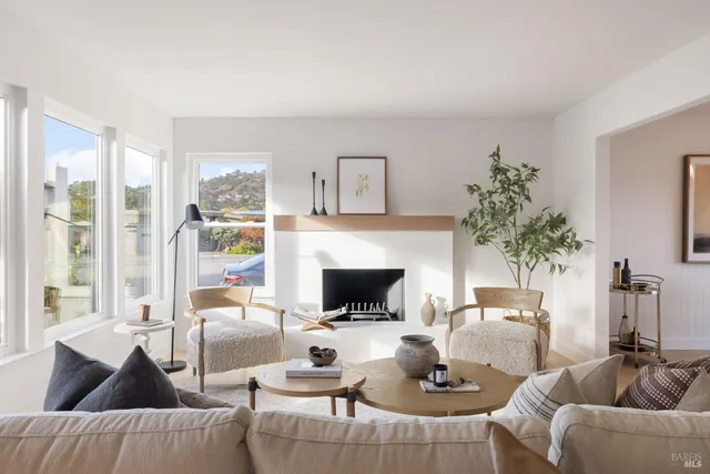 $2,725,000 | 202 Riviera Circle, Larkspur, CA 94939