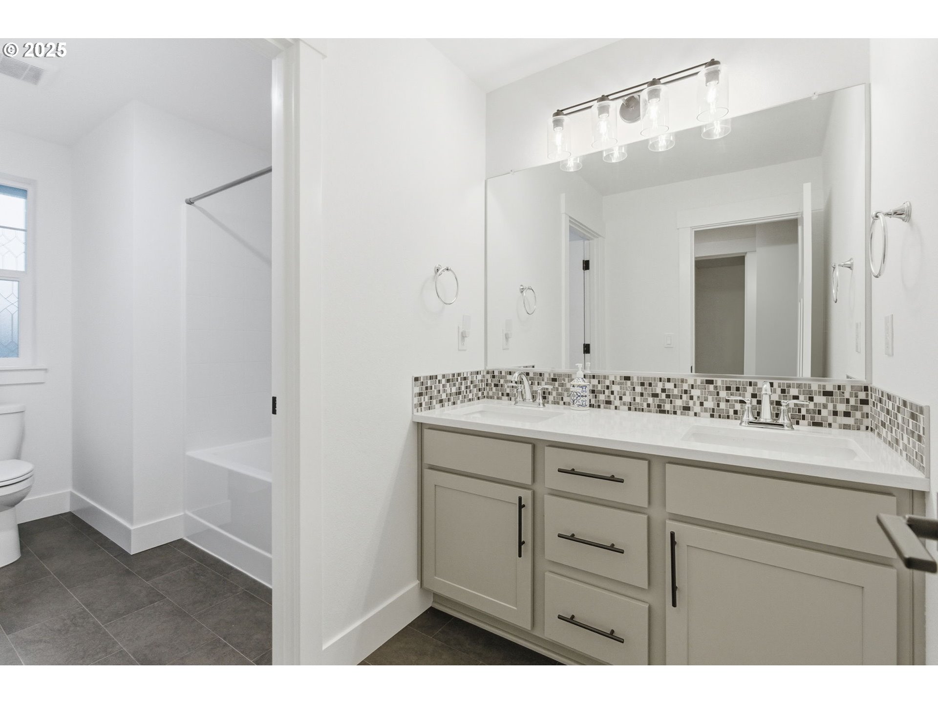 36919 Southeast Olson Street Sandy, OR 97055 - Photo 9 of 24