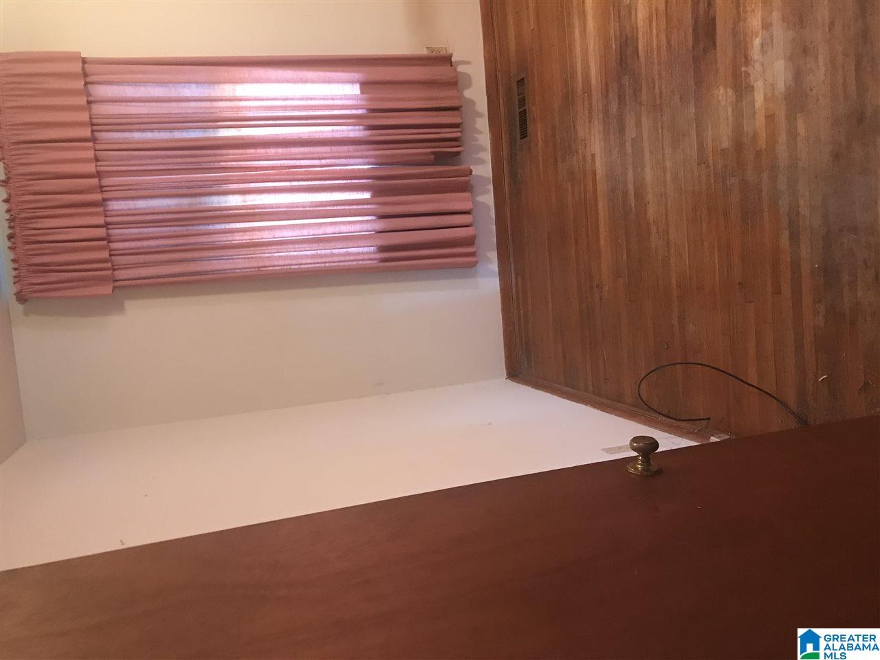 129 16th Avenue Southwest Birmingham, AL 35211 - Photo 19 of 20