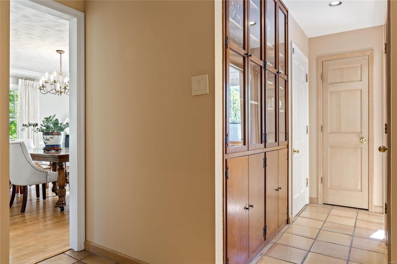 22 Balcon Estates St. Louis, MO 63141 - Photo 15 of 54