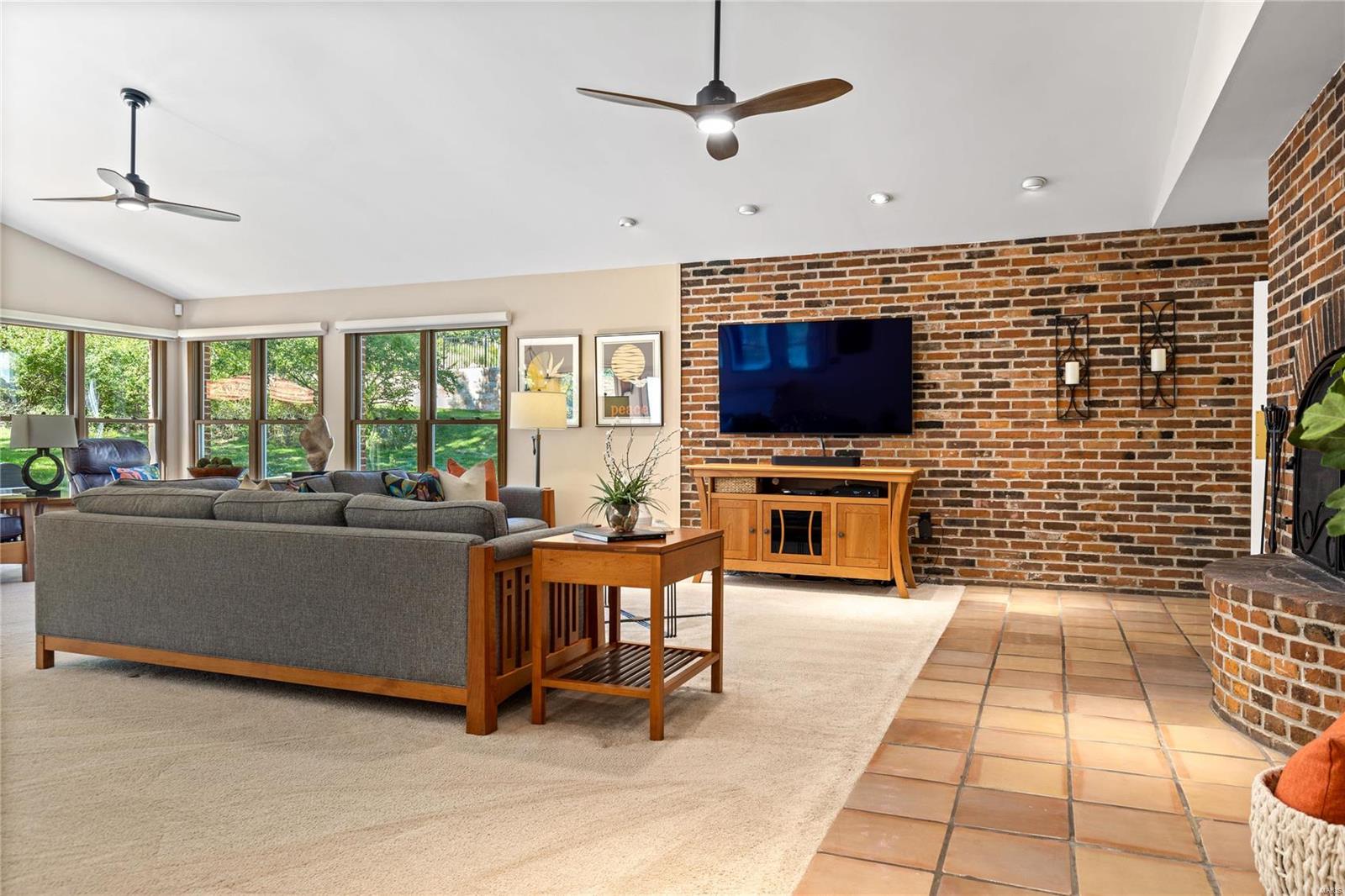 22 Balcon Estates St. Louis, MO 63141 - Photo 17 of 54