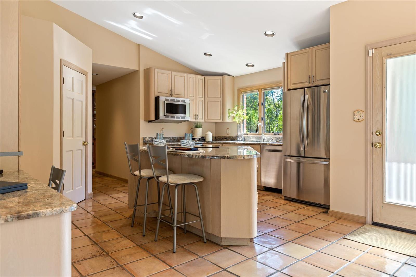 22 Balcon Estates St. Louis, MO 63141 - Photo 25 of 54