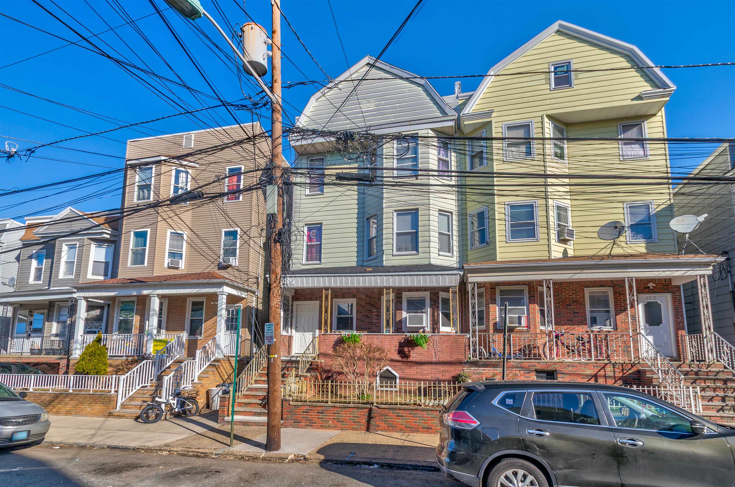 125 West 19th Street, Unit R3 Bayonne, NJ 07002 - Photo 1 of 13