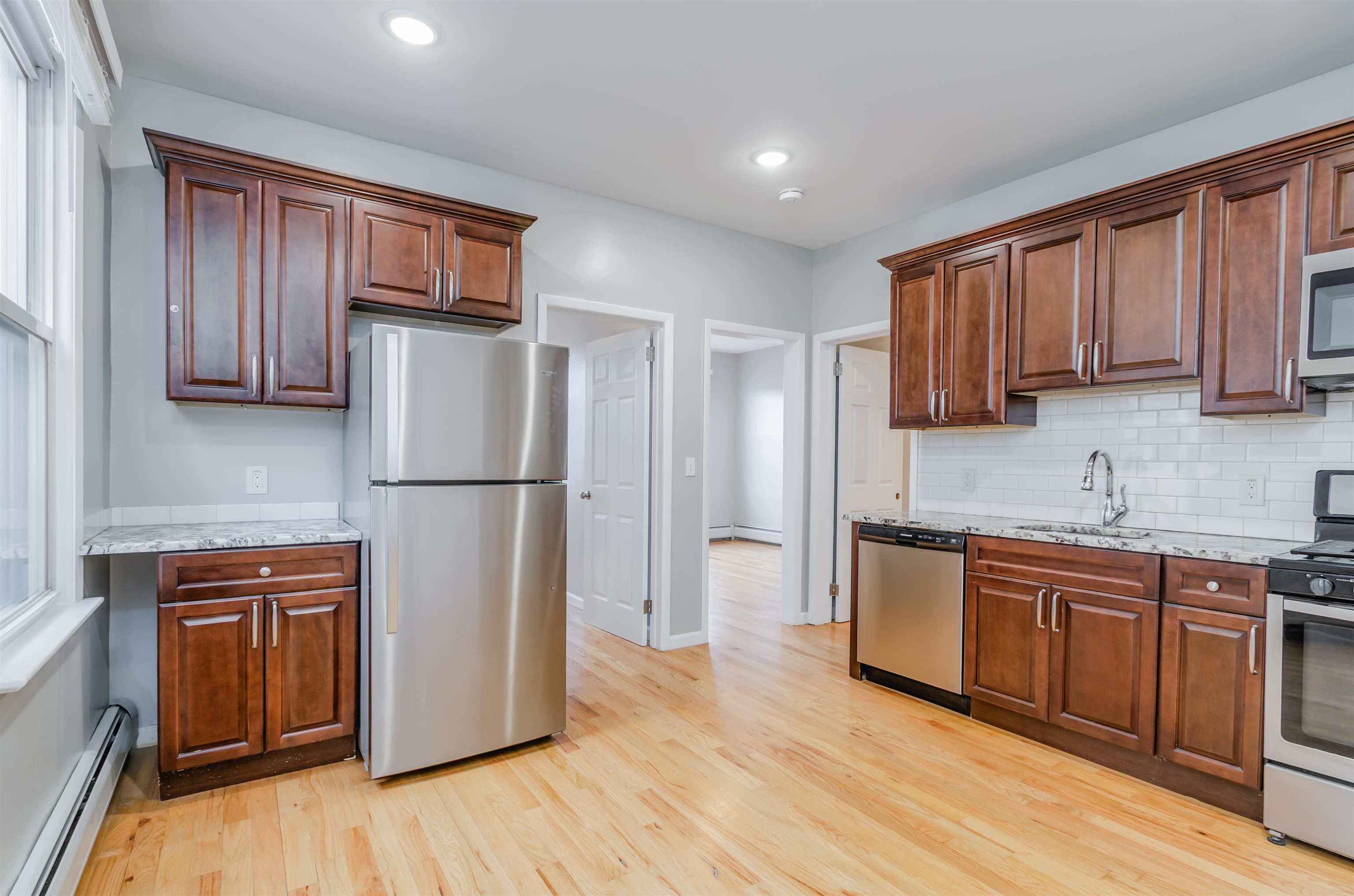 125 West 19th Street, Unit R3 Bayonne, NJ 07002 - Photo 3 of 13