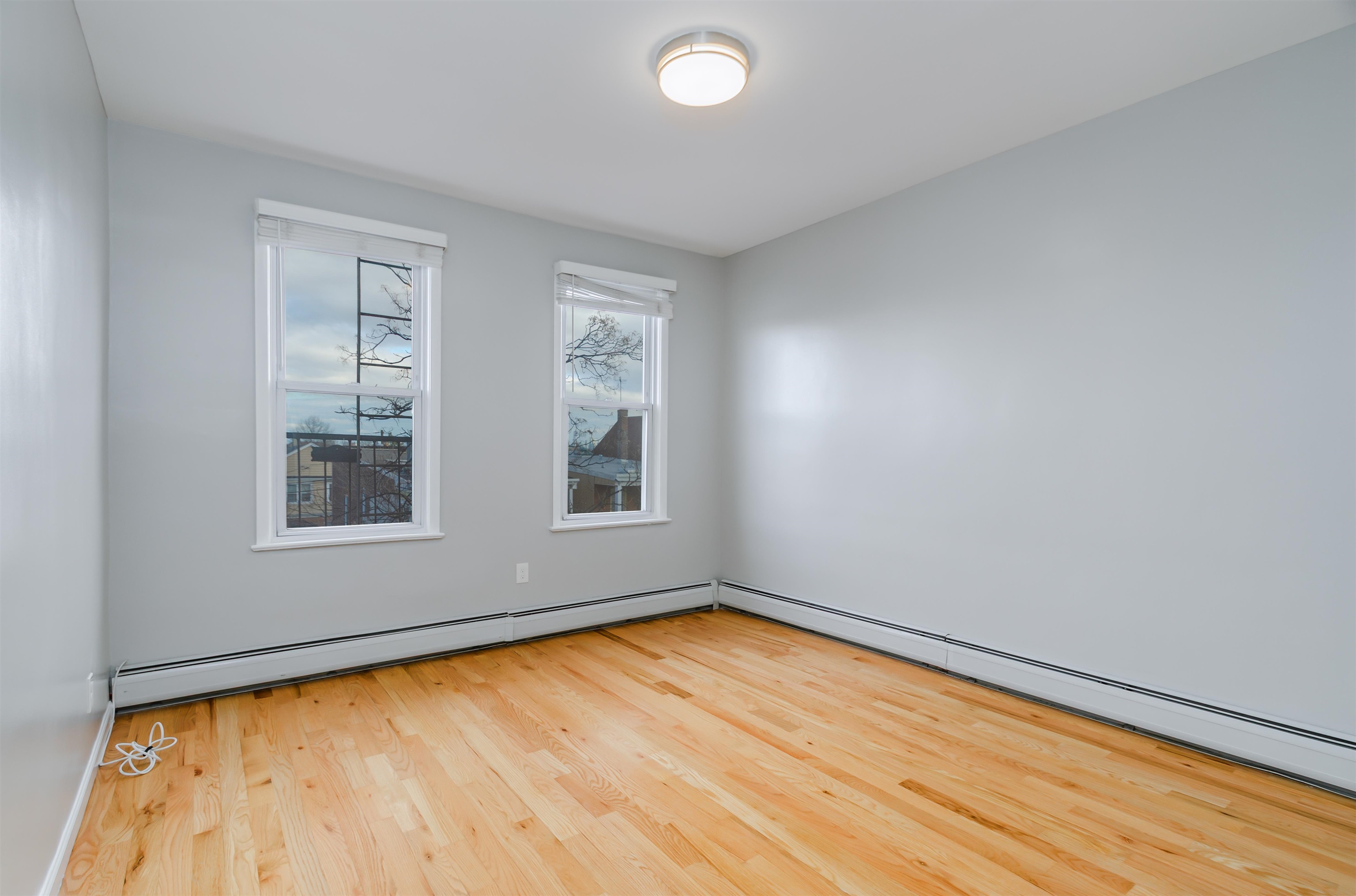 125 West 19th Street, Unit R3 Bayonne, NJ 07002 - Photo 9 of 13