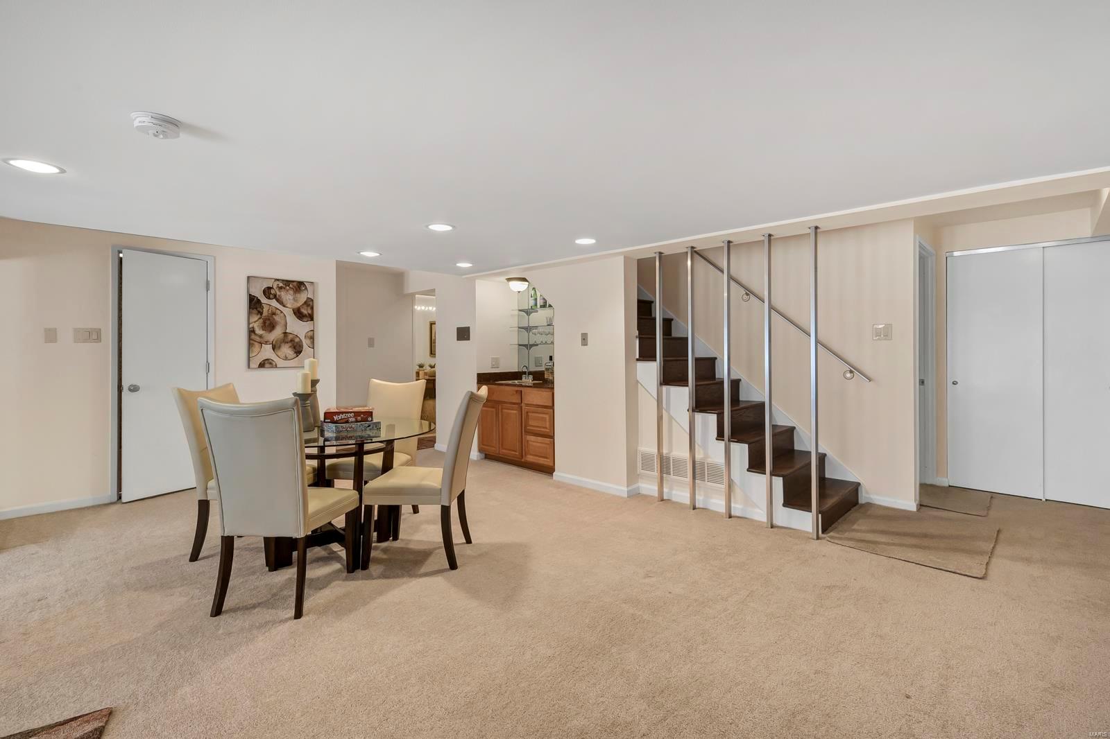 951 North Spoede Road Creve Coeur, MO 63146 - Photo 21 of 39 Gallery Image 21