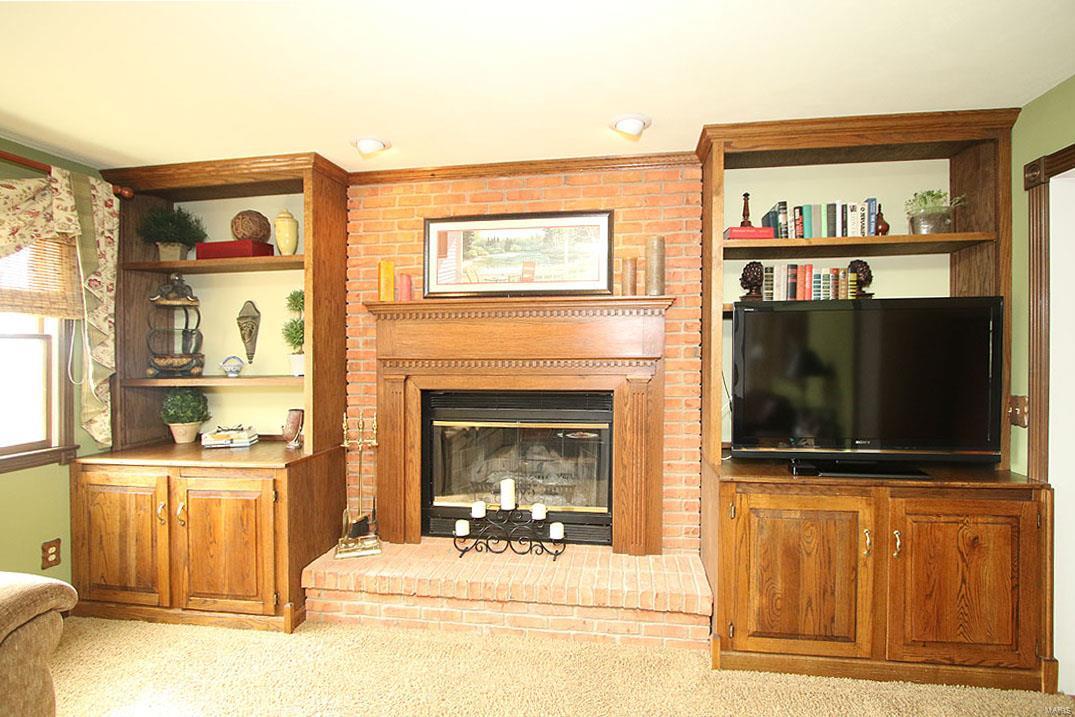3134 Rentchler Road Belleville, IL 62221 - Photo 10 of 58