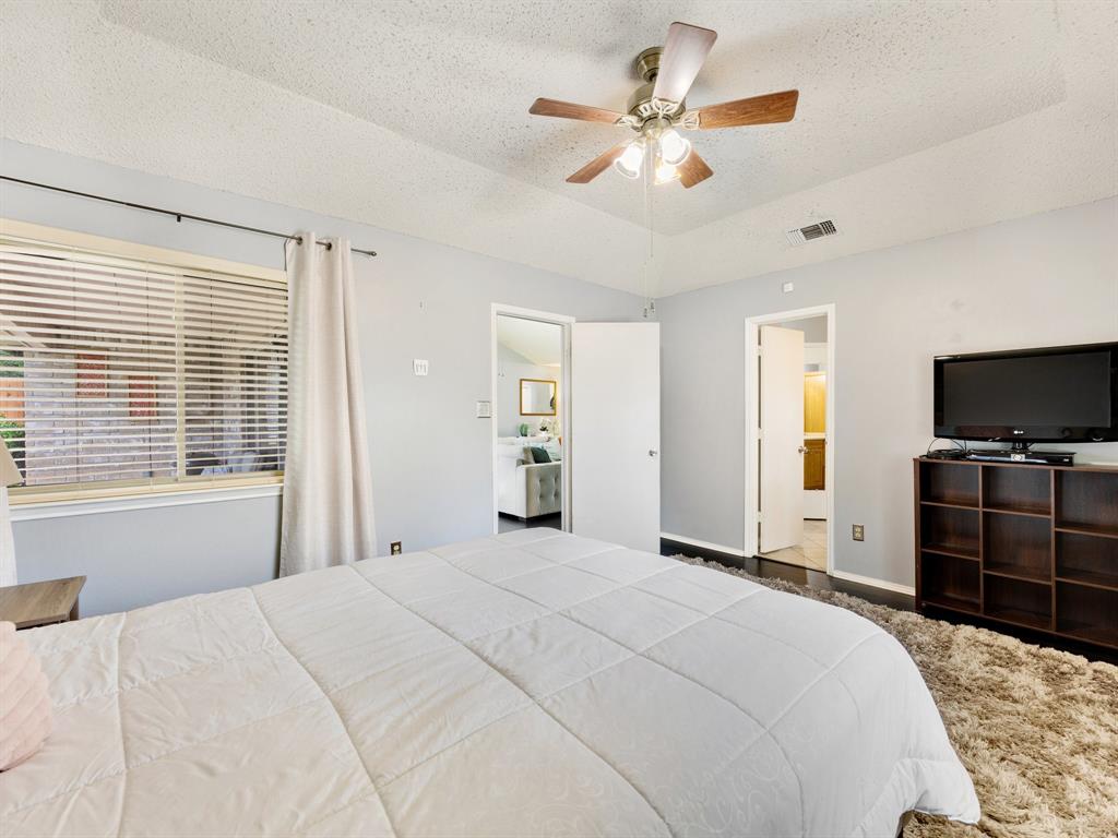 2032 Spicewood Road Bedford, TX 76021 - Photo 11 of 21
