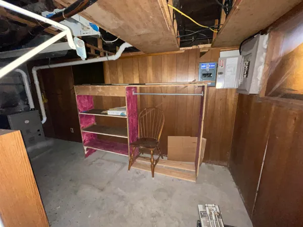$112,250 | 1482 University Avenue, Green Bay, WI 54302