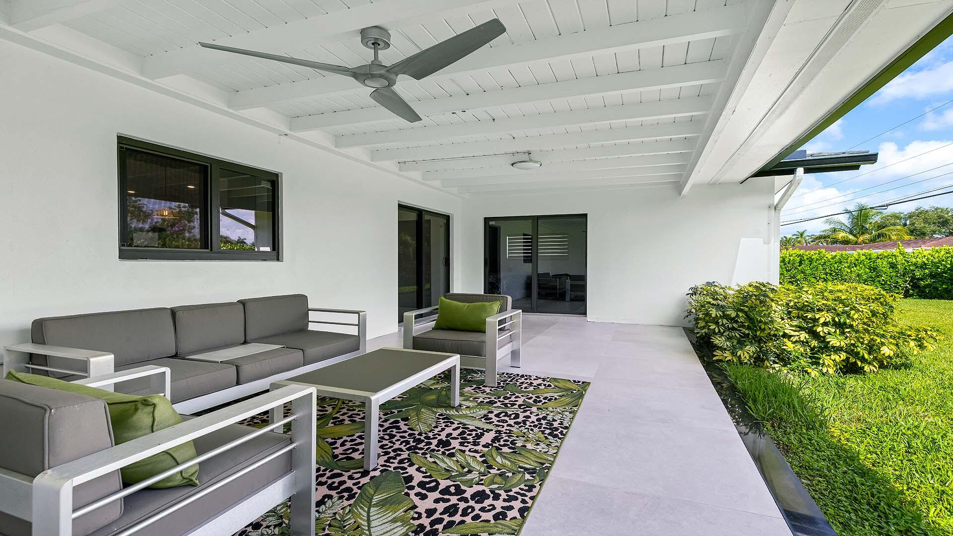 1099 Southwest 12th Street Boca Raton, FL 33486 - Photo 18 of 26 1099 SW 12th St (18)