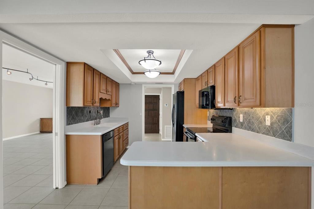 14560 Passage Way Seminole, FL 33776 - Photo 13 of 59
