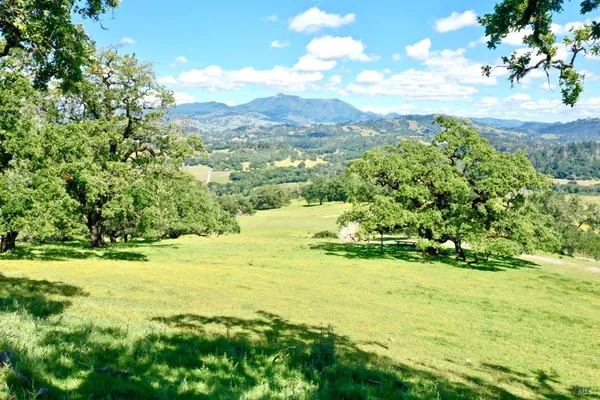 $7,500,000 | 5520 West Soda Rock Lane, Healdsburg, CA 95448