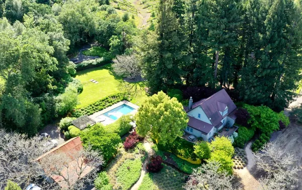 $7,500,000 | 5520 West Soda Rock Lane, Healdsburg, CA 95448